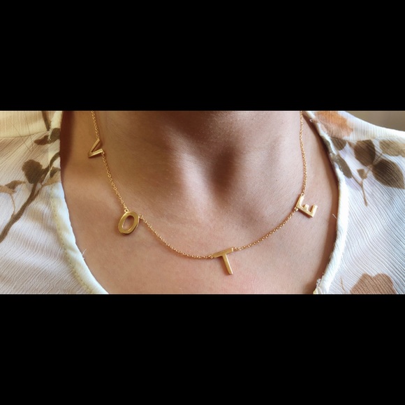 BRAND NEW Vote Necklace Michelle Obama + FREE MASK - Picture 7 of 12